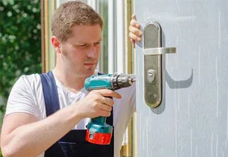 Metro Master Locksmith Winter Garden, FL 407-964-3421 Metro Master Locksmith Winter Garden, FL 407-964-3421 - 7-Lock-Changing